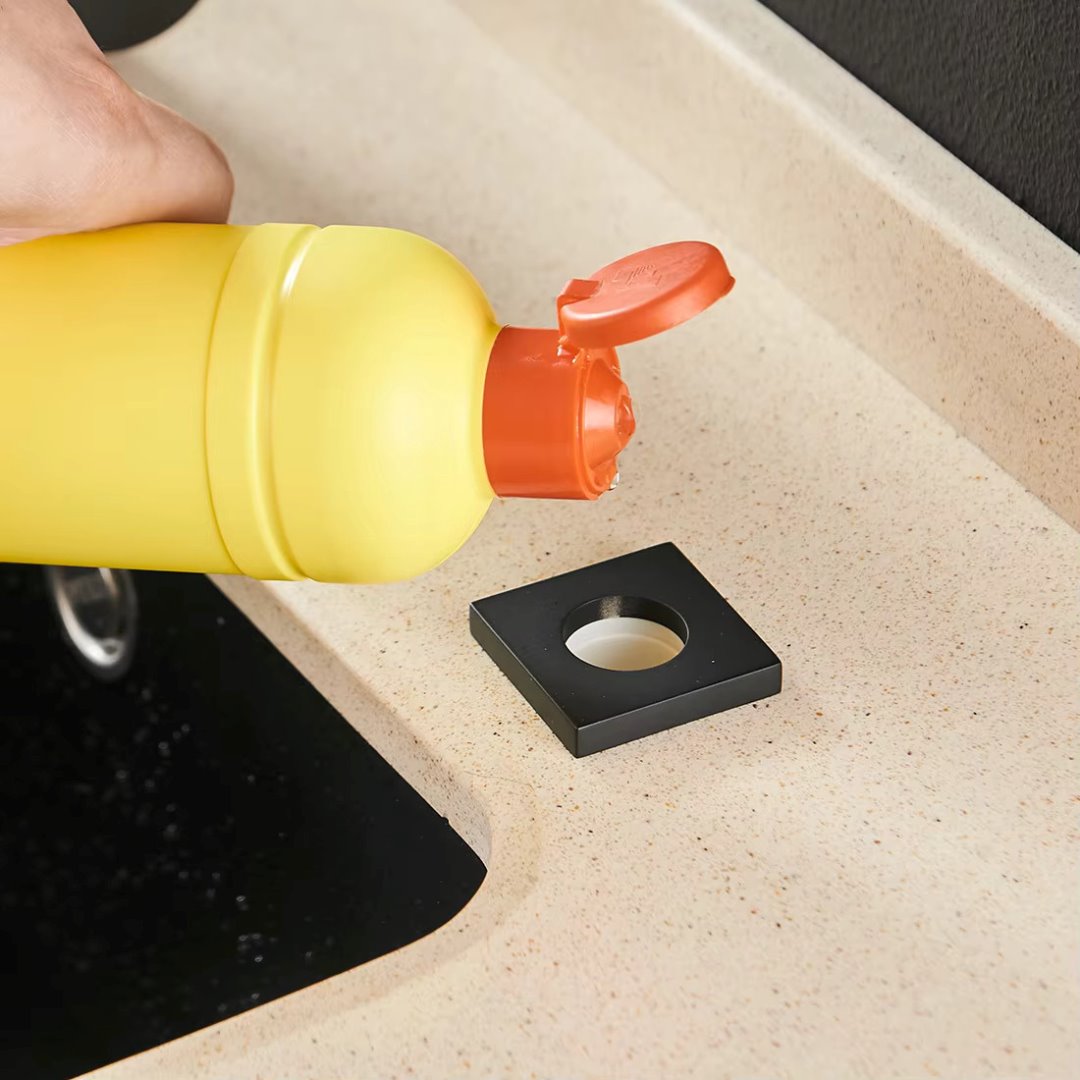Dispensador de Sabão Líquido Latão 300ml Banheiros e Lavabos045 Vitrine das Torneiras