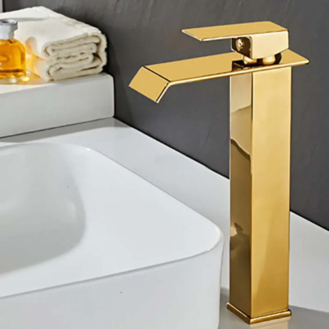 Torneira Misturador Monocomando Luxo Estilo Cascata para Banheiro - Dourada
