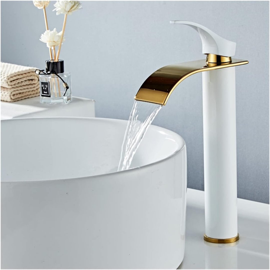 Torneira Alto Padrão para Banheiro Estilo Cachoeira Branco com Dourado Banheiros e Lavabos128 Vitrine das Torneiras