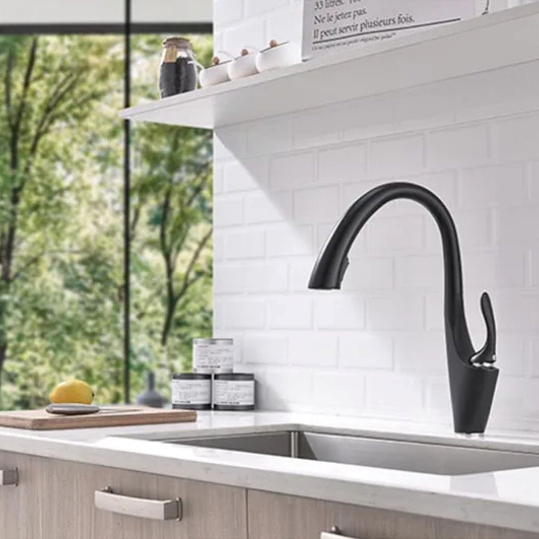 Torneira de Cozinha Monocomando com Jato Retrátil Preta Cozinha e Área Gourmet052 Vitrine das Torneiras