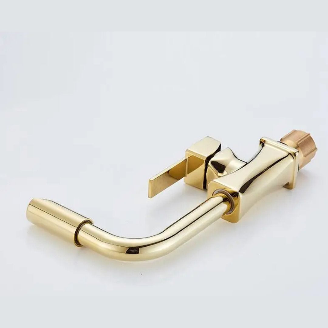 Torneira de Luxo Para Banheiro Quente e Fria com Unipunho Dourado Banheiros e Lavabos111 Vitrine das Torneiras