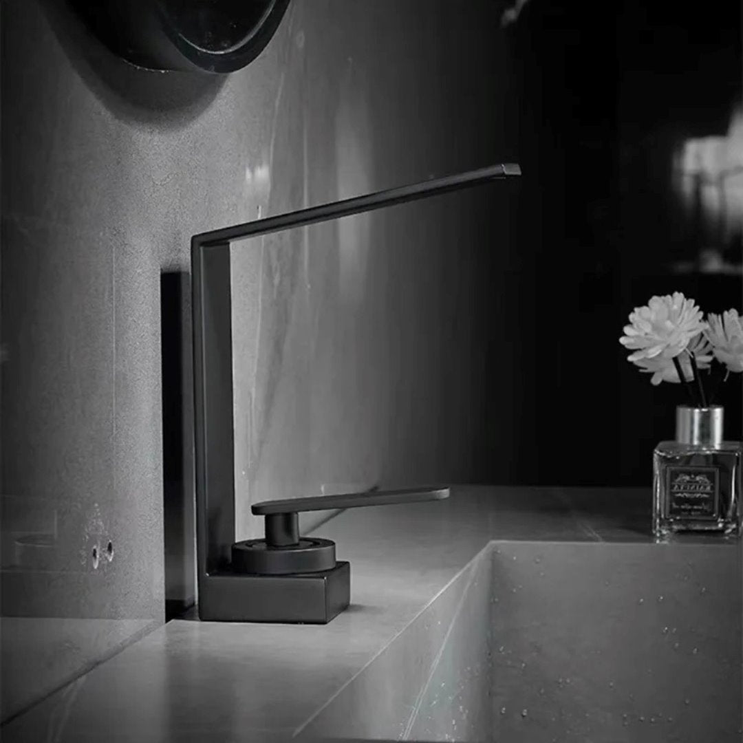 Torneira Monocomando de Banheiro Estilo Cascata Luxo Cozinha e Área Gourmet048 Vitrine das Torneiras