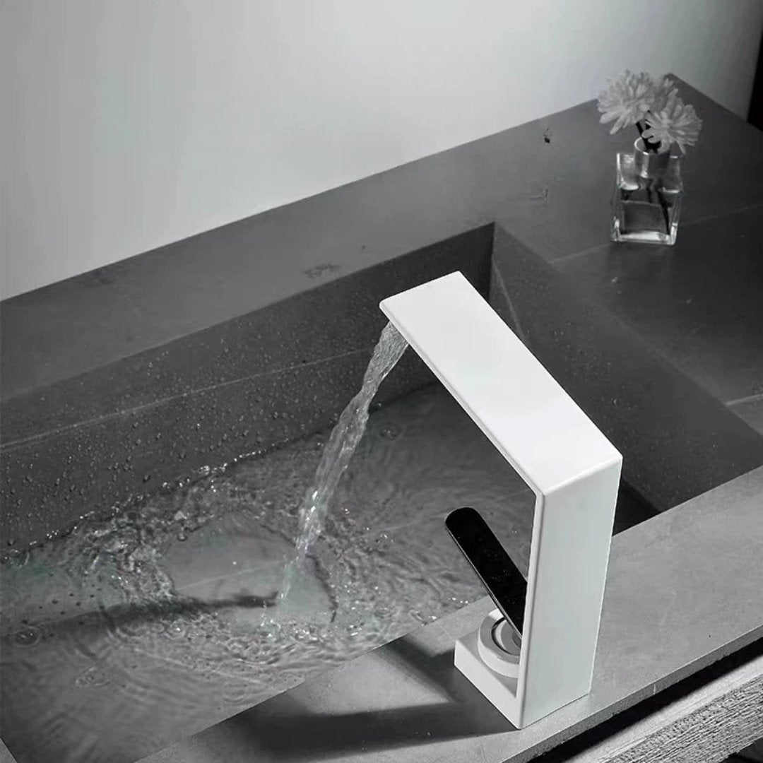 Torneira Monocomando de Banheiro Estilo Cascata Luxo Cozinha e Área Gourmet048 Vitrine das Torneiras